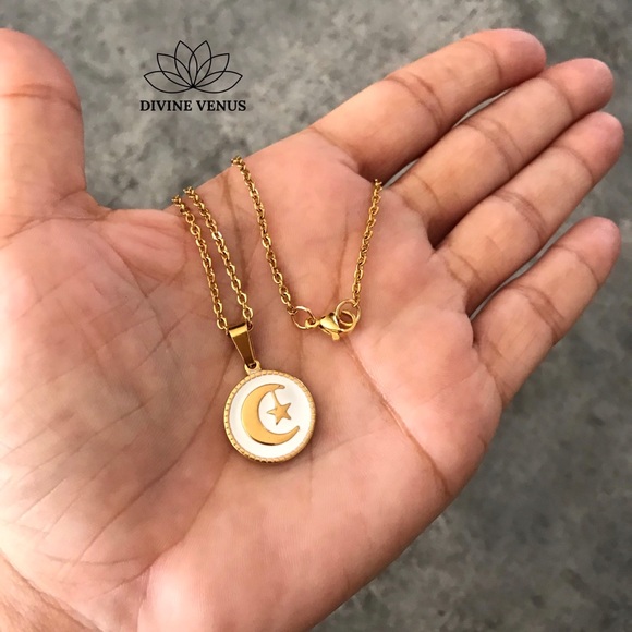 Moon Star Round Pendant Stainless Steel Necklace - Picture 6 of 8